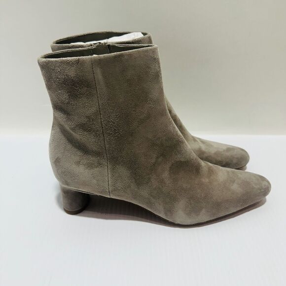 Vince Hilda Women's US 9M Zip Bootie Lt Woodsmoke Suede Pointed Toe Ankle Boots - Picture 5 of 16
